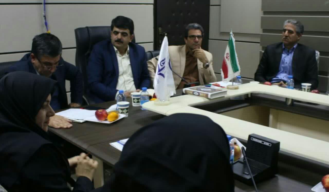 ضرورت خواندن کتاب غیر درسی در مدارس به عنوان یک عادت فرهنگی