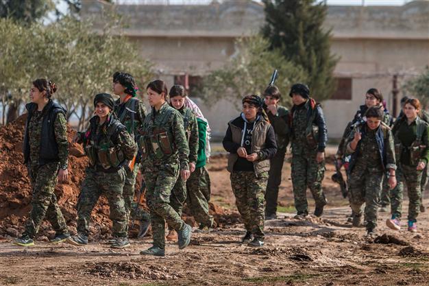 Syrian Kurds seeking talks with Damascus amid regional changes