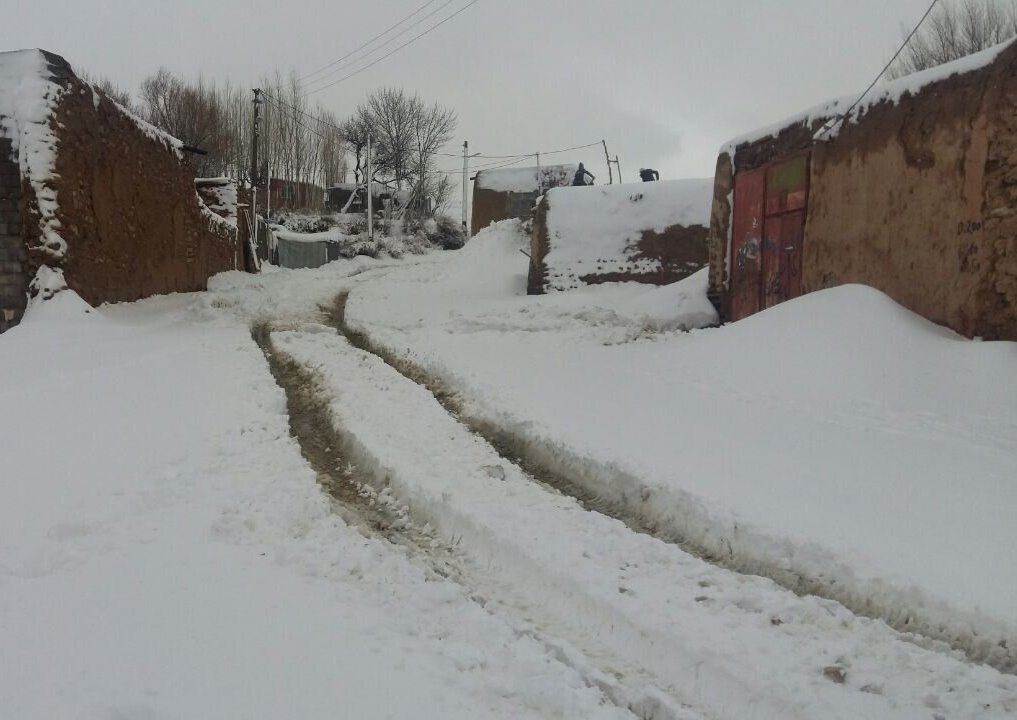 راه دسترسی ٢٤٠ روستای آذربایجان غربی مسدود شد