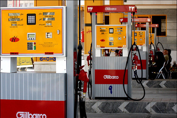 پمپ بنزین های کشور دچار اختلال شد/ افزایش قیمت تکذیب شد