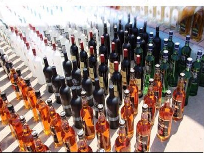 کشف ۱۵ هزار لیتر مشروبات الکلی دست‌ساز در ایلام