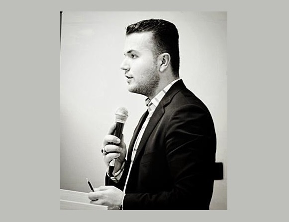 نگذارید سیاست‌زدگی دانشگاه صنعتی ارومیه را از مسیر علم خارج کند/آزاد یوسفی راد