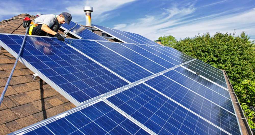 ۵۰۰ نیروگاه خورشیدی خانگی برای مددجویان ایلامی راه اندازی می شود