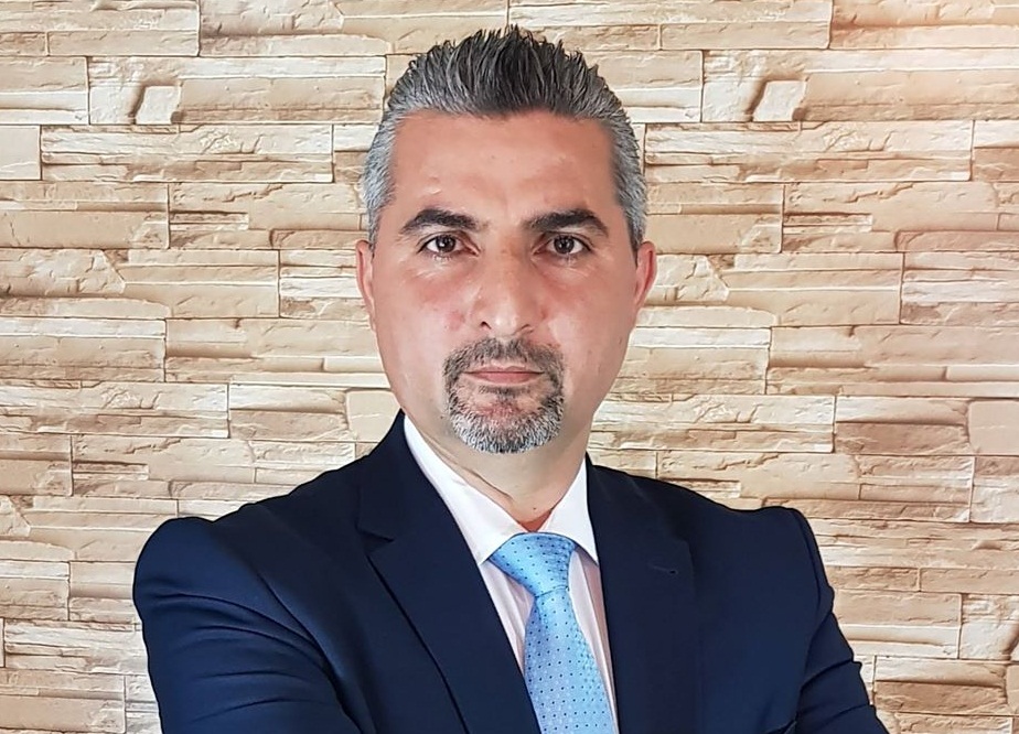 اگر حقوق کارمندان پیش از انتخابات تعیین تکلیف نشود سودانی حمایت کردها را از دست خواهد داد
