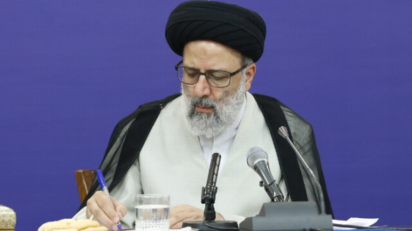 سەرۆکی دەزگای دادی ئێران فەرمانی کرد دادگای سەربازی تەداخولی مەسەلەی تێکشکانی فڕۆکە ئوکراینییەکە بکات