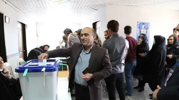 ڕێژەی بەشداری لە پارێزگا کوردنشینەکانی ئێران تا ئەم کاتە کەمترە لە 40%