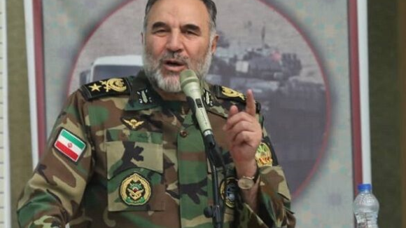 فه‌رمانده‌ی هێزی زه‌وینیی ئه‌رته‌ش: مانۆڕی پێشگری لە کۆرۆنا درێژه‌ی هه‌یه‌