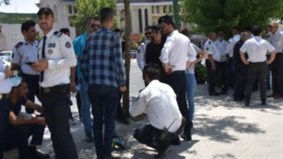 خۆپیشاندانی کارمەندانی پۆلیسی هاتوچۆی سلێمانی بەردەوامە